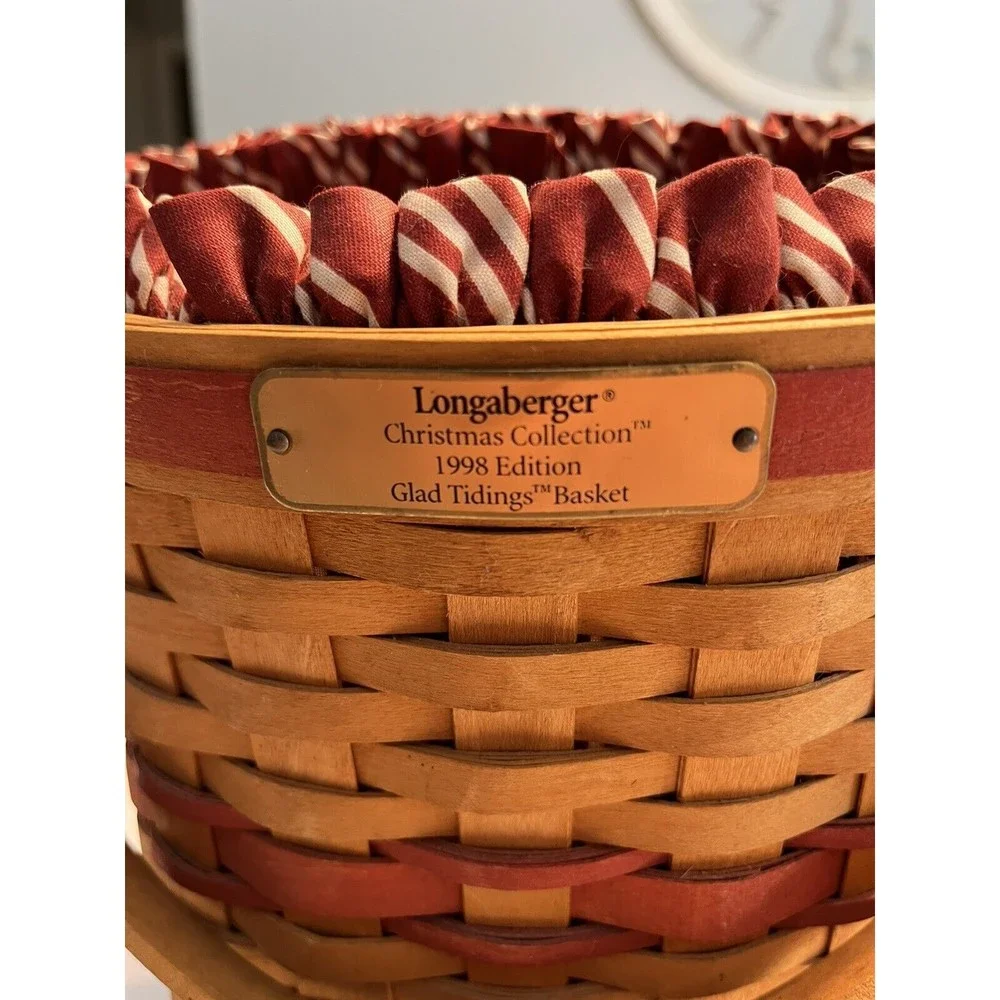Longaberger 1998 Christmas Collection Red Glad Tidings Basket Liner Protector